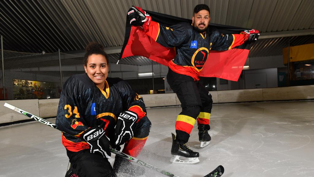 Aussie Puck supporting Kaurna Boomerangs Canadian tour